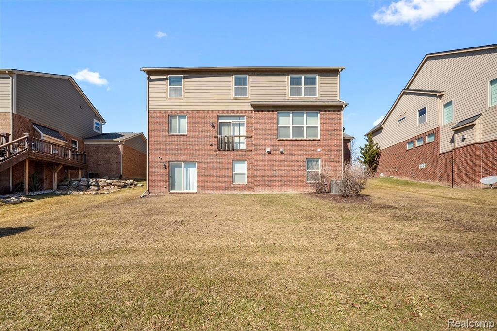 51026 Upland View Street, Canton, MI 48188 — Photo 33