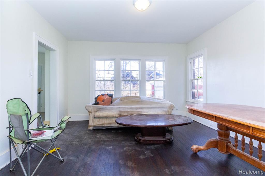 2261 Lawrence Street, Detroit, MI 48206 — Photo 6
