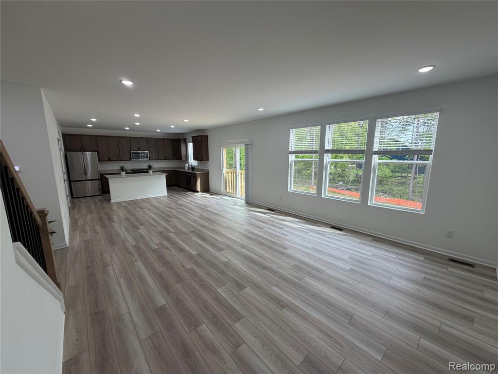 59579 Schuss Gully Drive, New Hudson, MI 48165 — Photo 8