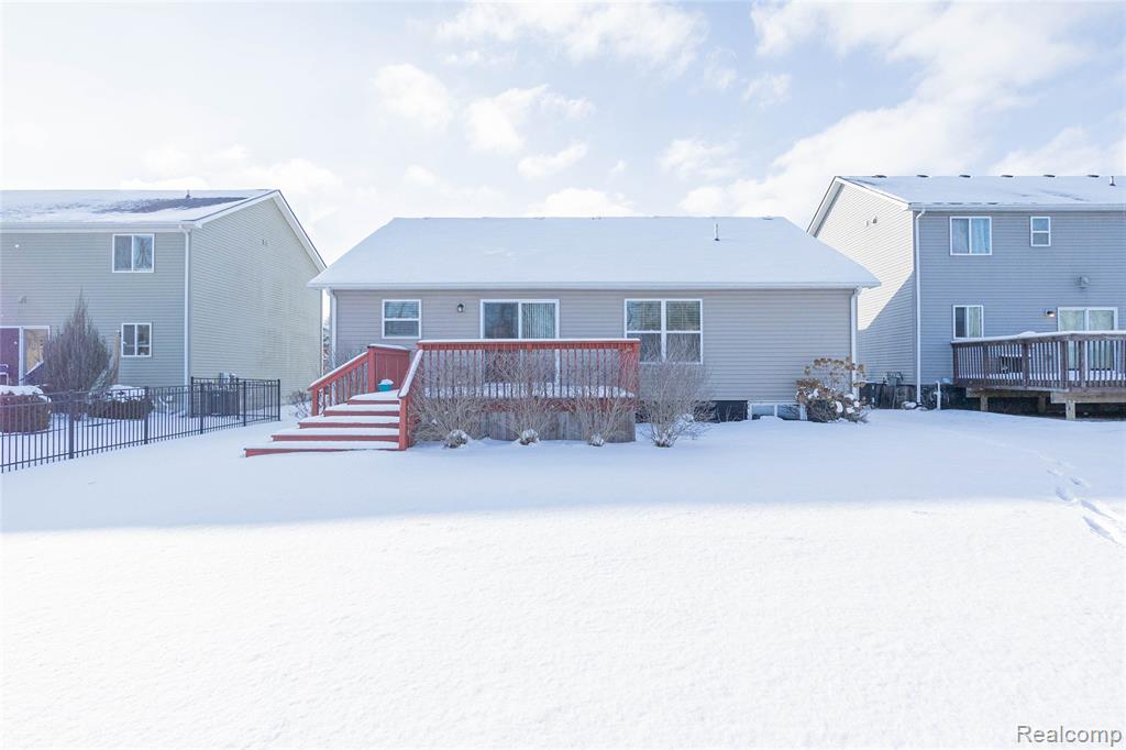 17155 Theresa Lane, New Boston, MI 48164 — Photo 28