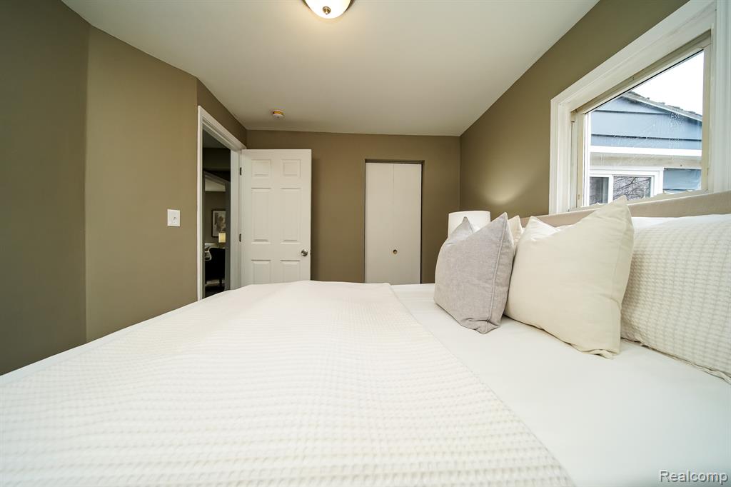 7244 FISHER Avenue, Warren, MI 48091 — Photo 25