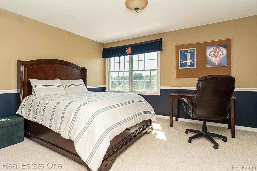 523 WYNSTONE Circle N, Oakland, MI — Photo 33