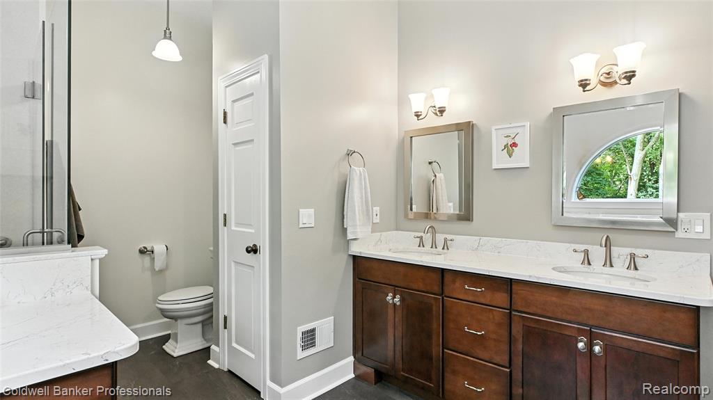 3482 Oak Park Drive, Saline, MI 48176 — Photo 32