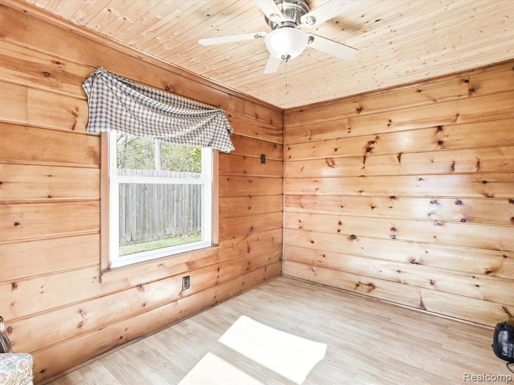 1979 Allen Road, Kimball, MI — Photo 14