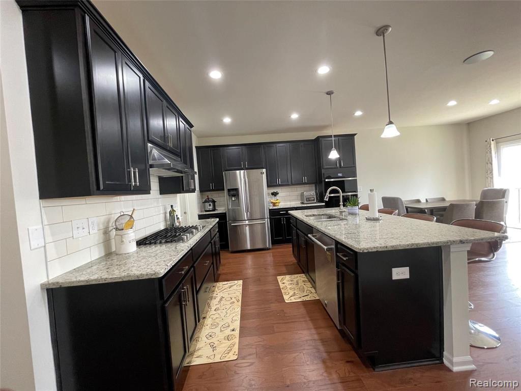 43591 CHANCELLOR LANE, Novi, MI — Photo 11