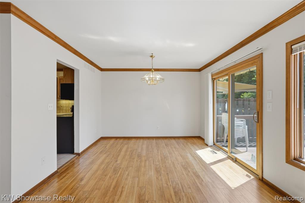 42289 Saratoga Circle, 8, Canton, MI 48187 — Photo 10