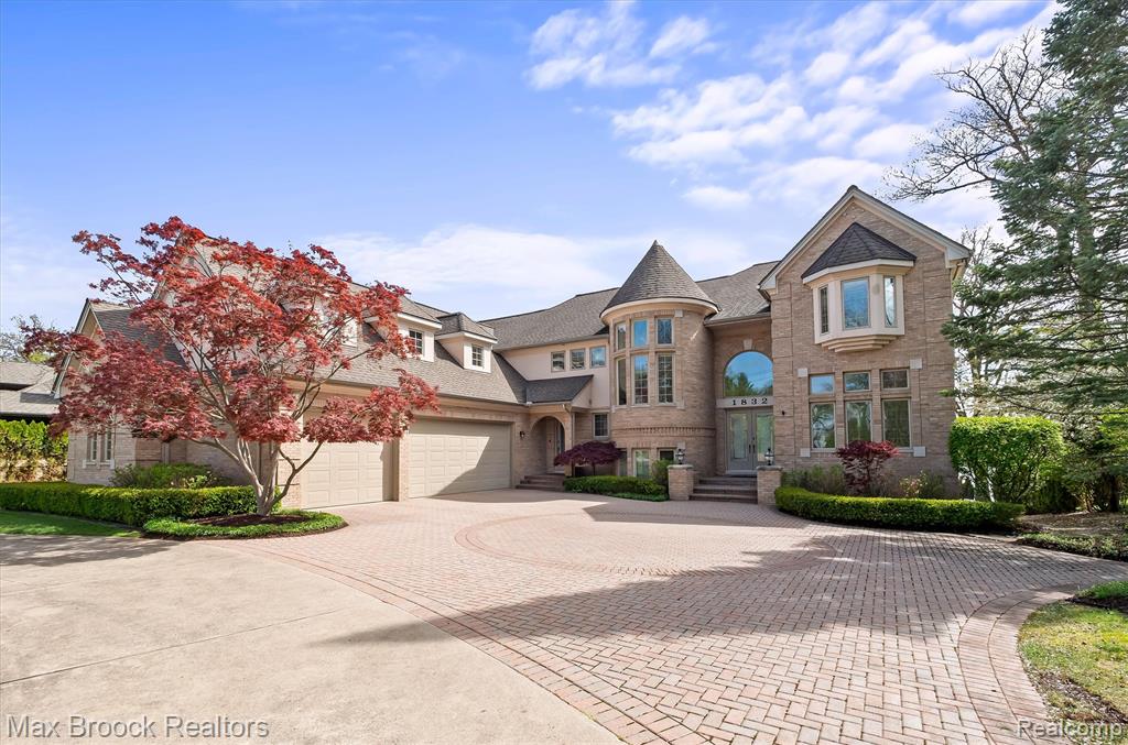1832 Long Lake Shore Drive, Bloomfield Hills, MI 48302 — Photo 4