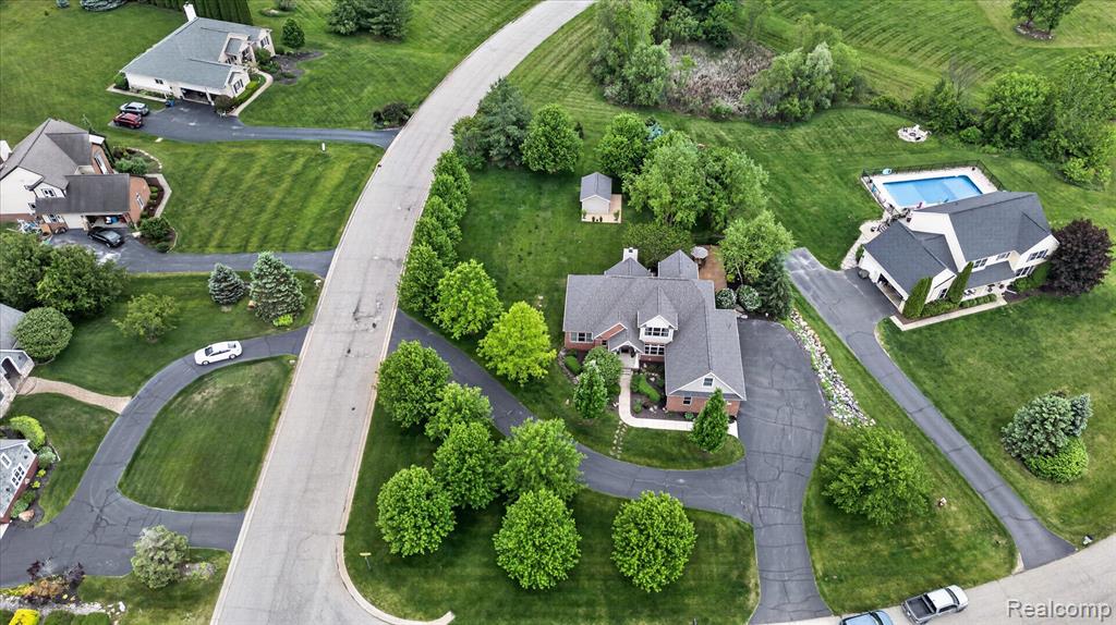8746 N Hills Court, Howell, MI 48843 — Photo 56