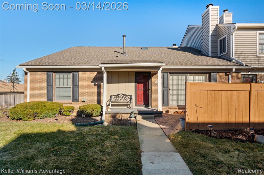 40015 Crosswinds Drive, Novi, MI — Photo 2