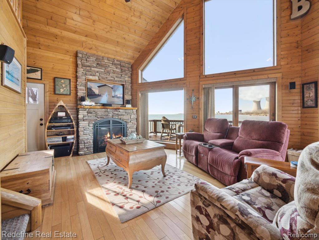 6730 Lakeshore Drive, Newport, MI 48166 — Photo 10