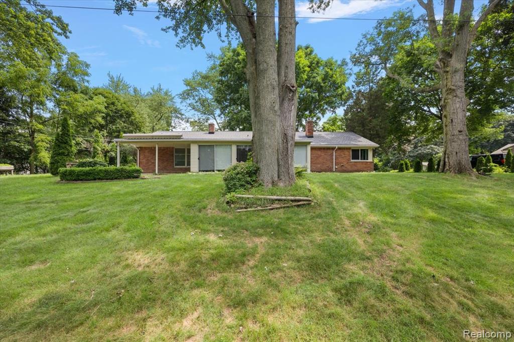 4110 Orchard Hill Drive, Bloomfield Hills, MI 48304 — Photo 32