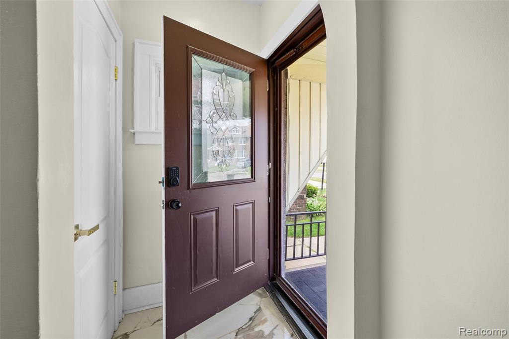2681 Burlingame Street, Detroit, MI 48206 — Photo 5
