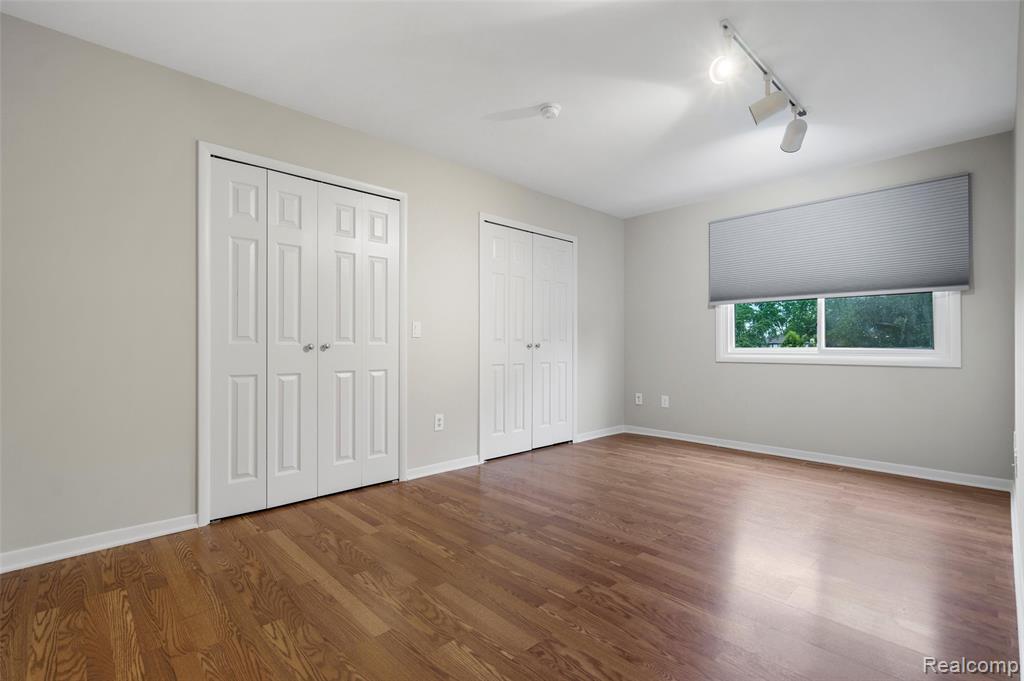 890 Darwin Place Court, Rochester Hills, MI 48307 — Photo 21