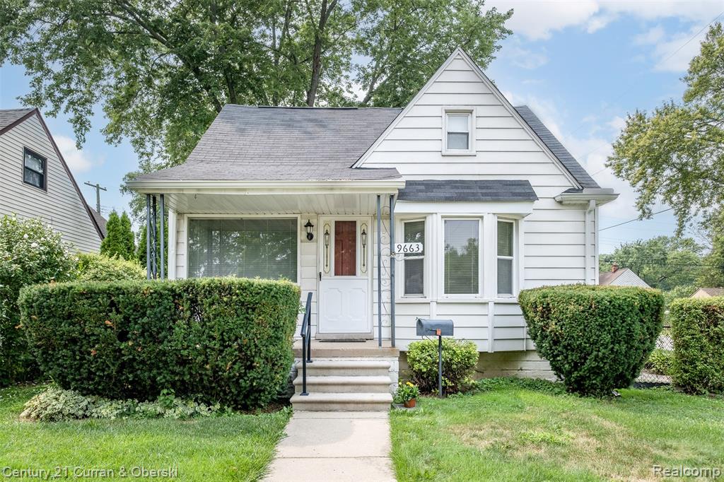 9663 Columbia, Redford, MI 48239 — front exterior