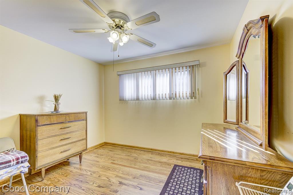 6430 Mayfair Street, Taylor, MI 48180 — Photo 18