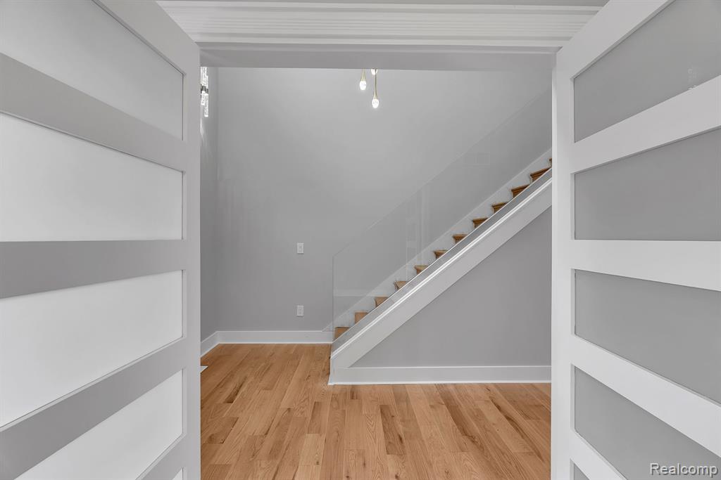 23594 Crescent Ridge Drive, New Boston, MI 48164 — Photo 17