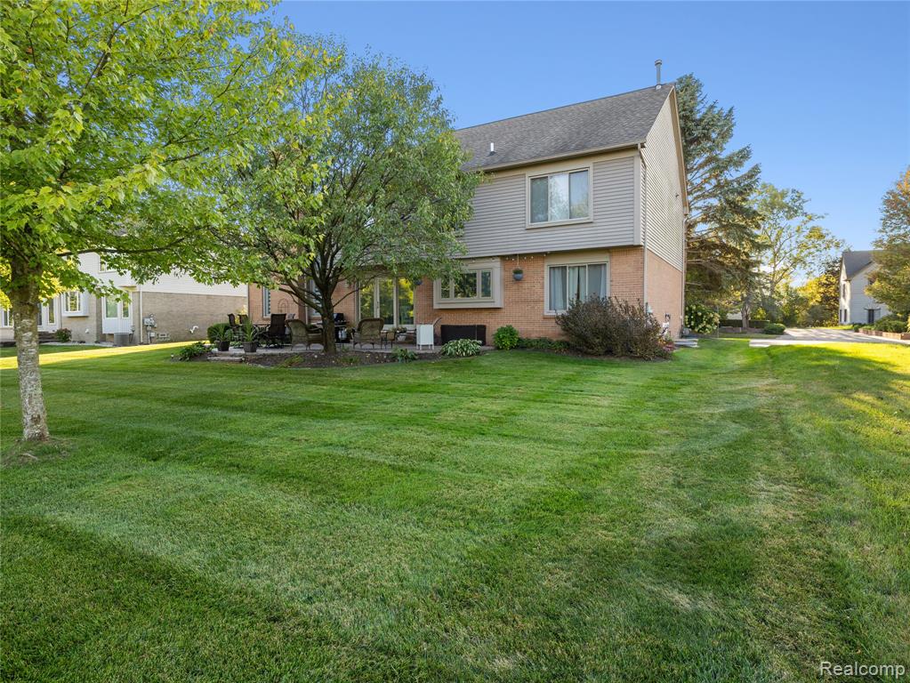 6894 Kings Mill Drive, Canton, MI 48187 — Photo 46