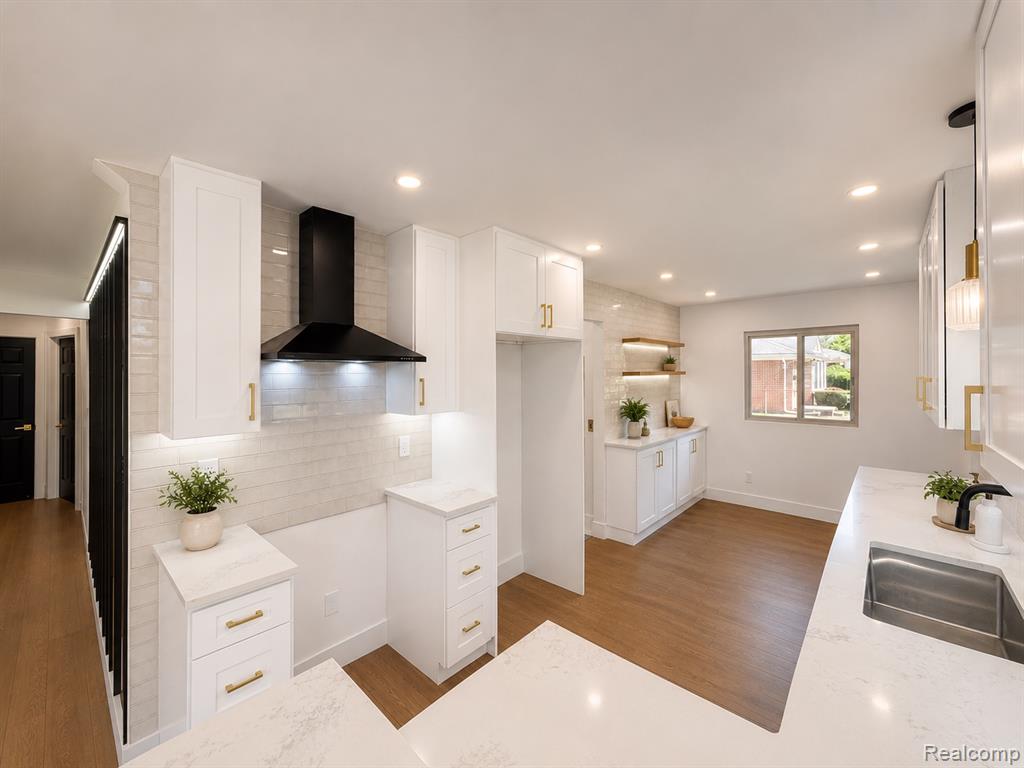 13941 Pearson Street, Oak Park, MI 48237 — Photo 11