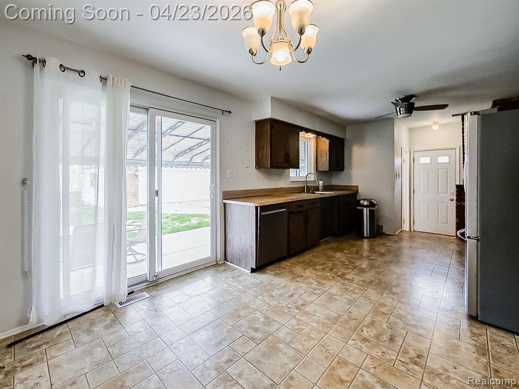 26177 Cunningham Drive, Warren, MI 48091 — Photo 6
