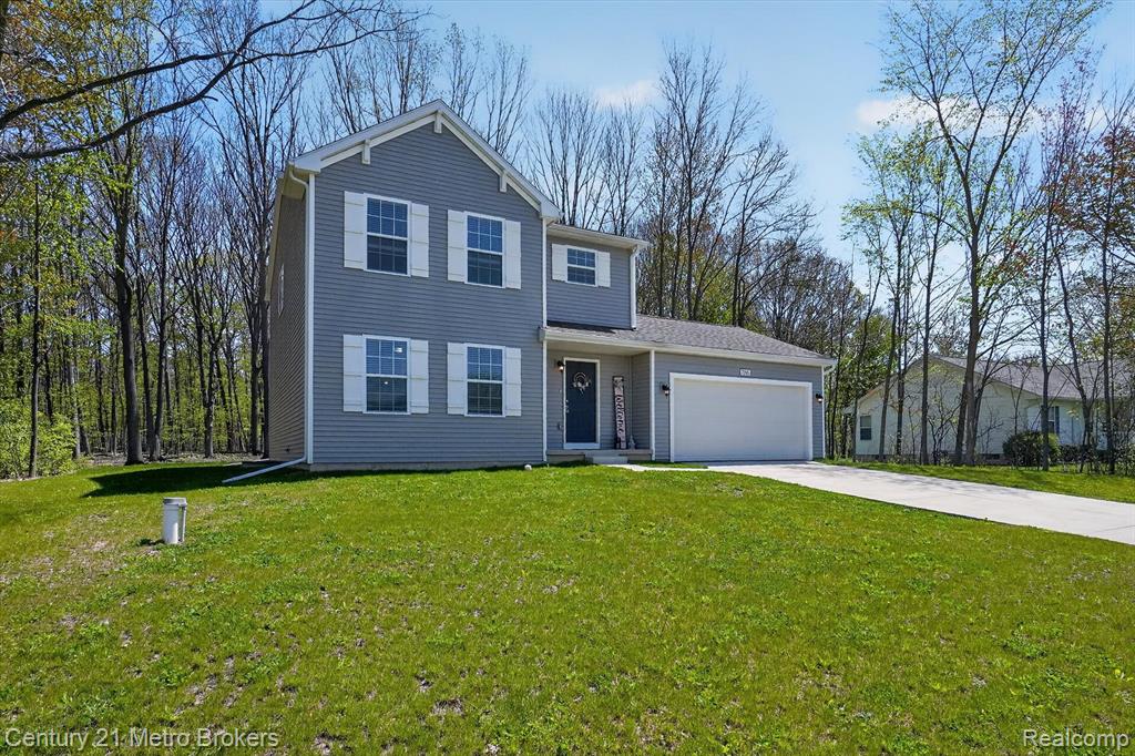 7205 Timberline Drive, Flint, MI 48507 — Photo 2