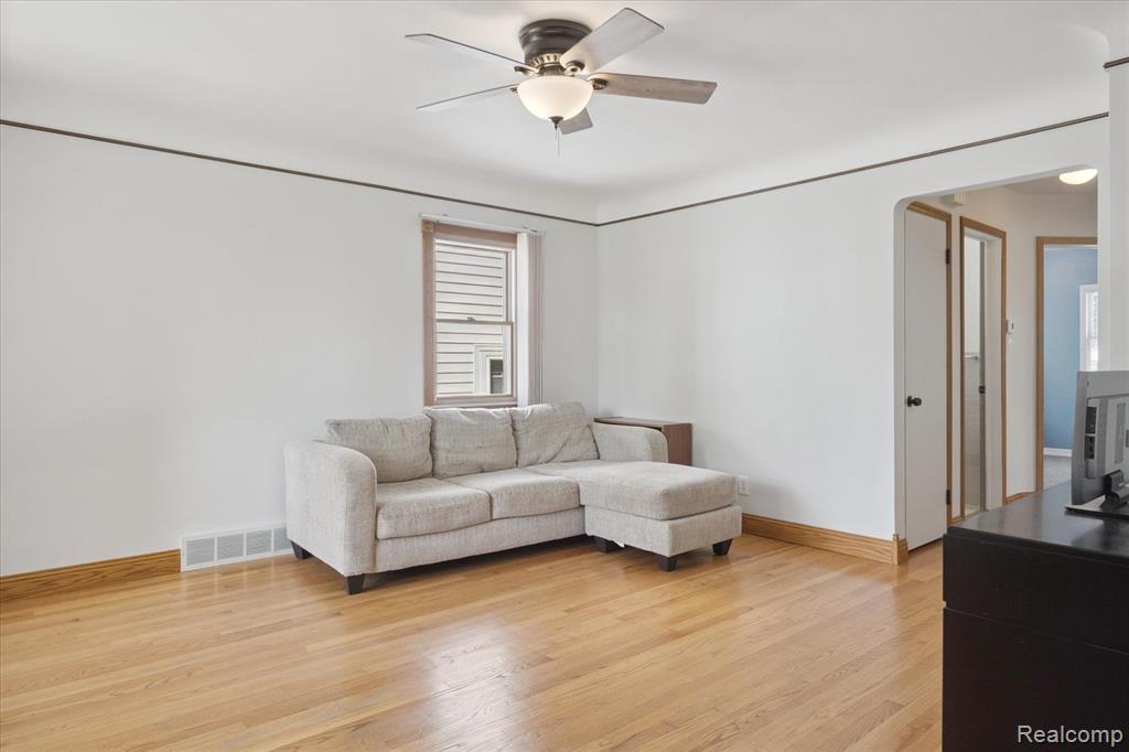 4213 Agnes Avenue, Lincoln Park, MI 48146 — Photo 7