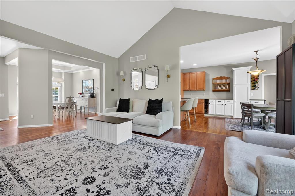 249 Summer Shade Drive, Howell, MI 48843 — Photo 11