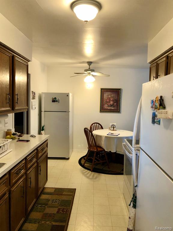 8681 Tucson Court, Warren, MI 48093 — Photo 11
