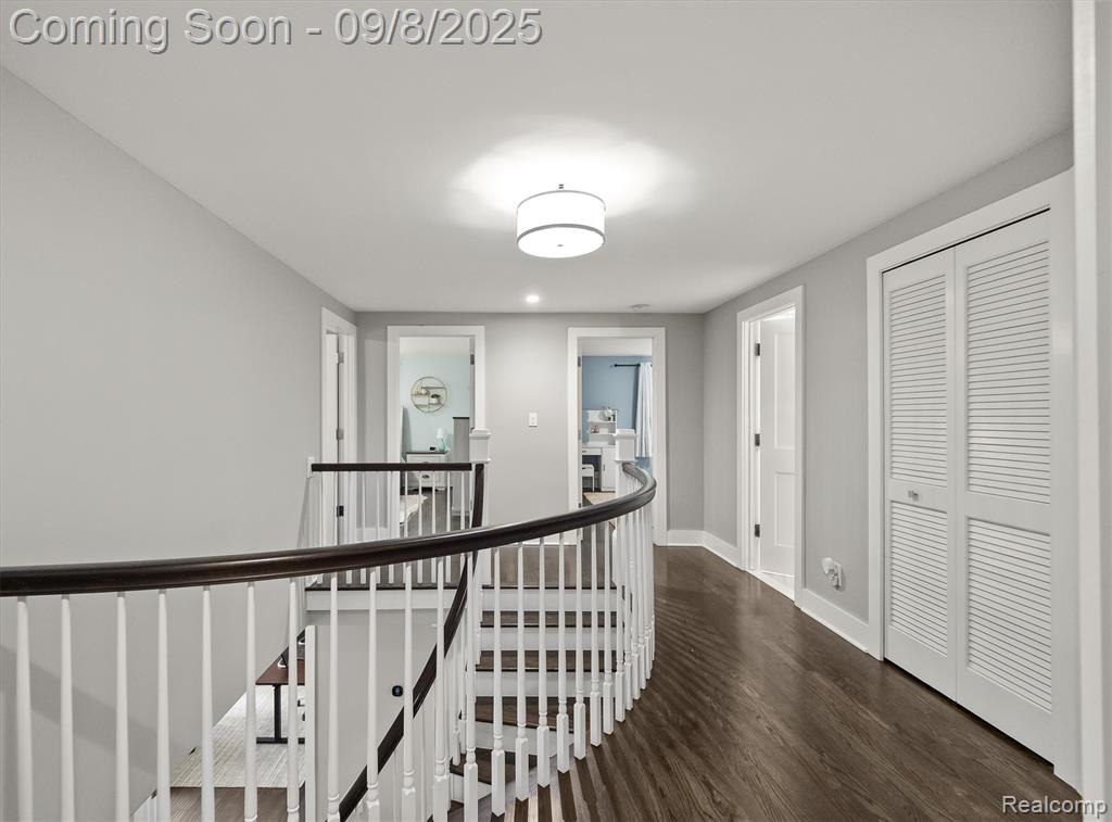 4605 Sunningdale Drive, Bloomfield Hills, MI 48302 — Photo 27