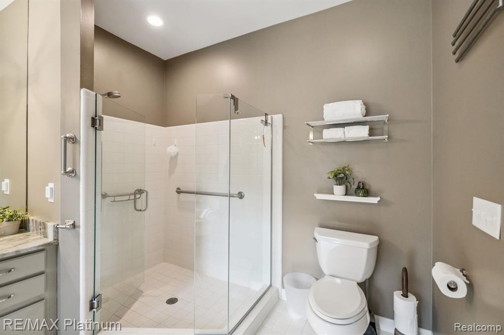 4663 Huntington Drive, Brighton, MI 48116 — Photo 26