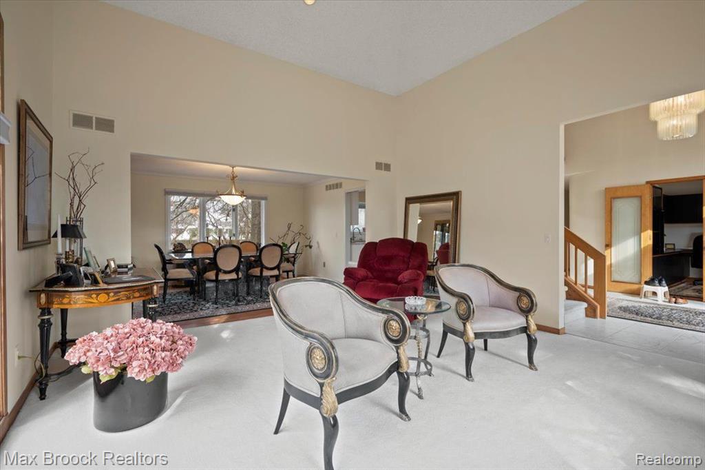 6362 CHARLES Drive, West Bloomfield, MI — Photo 10