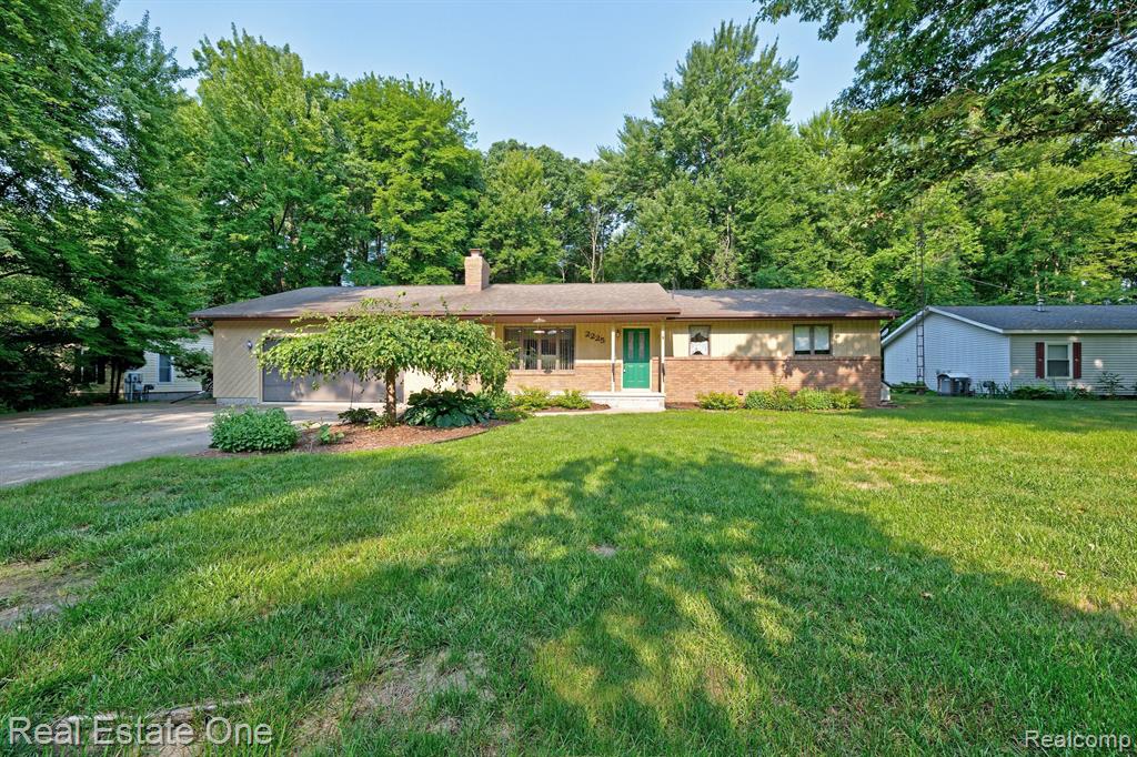 2225 LYNN Road, Sanford, MI 48657 — Photo 27