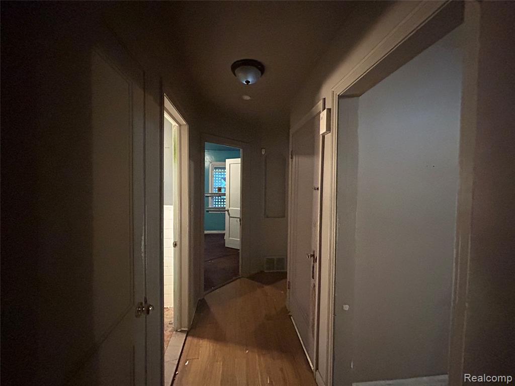 6378 Brace Street, Detroit, MI 48228 — Photo 10