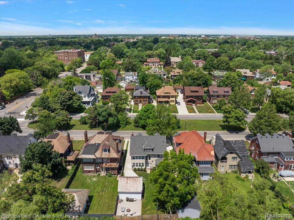 913 Chicago Boulevard, Detroit, MI 48202 — Photo 64