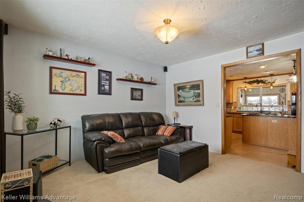 340 Angola Street, Wolverine Lake, MI 48390 — Photo 22