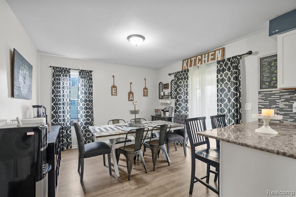 5084 DALY Boulevard, Flint, MI 48506 — Photo 19