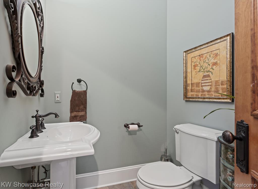 4334 Terra Ridge Drive, Milford, MI 48381 — Photo 76