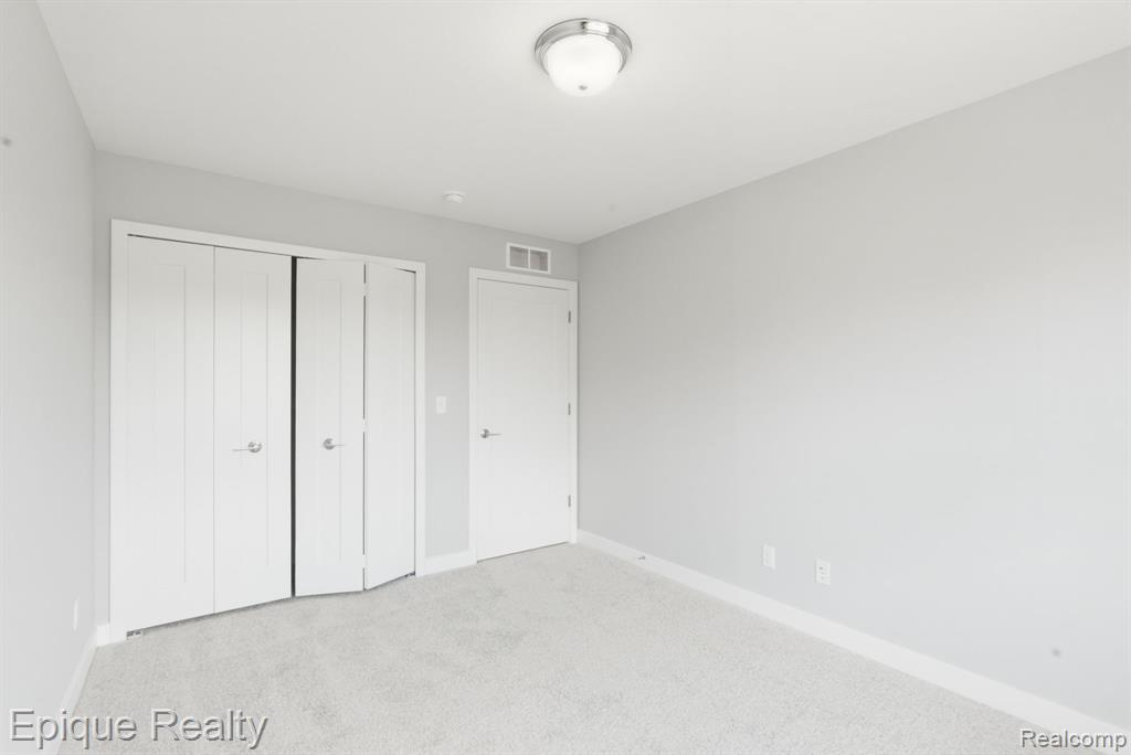 25558 Grandview Lane, 38, Novi, MI — Photo 16