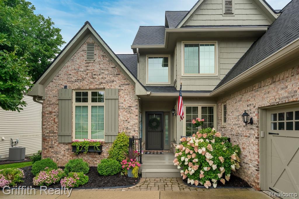 4593 VILLA FRANCE Drive, Brighton, MI 48116 — Photo 33