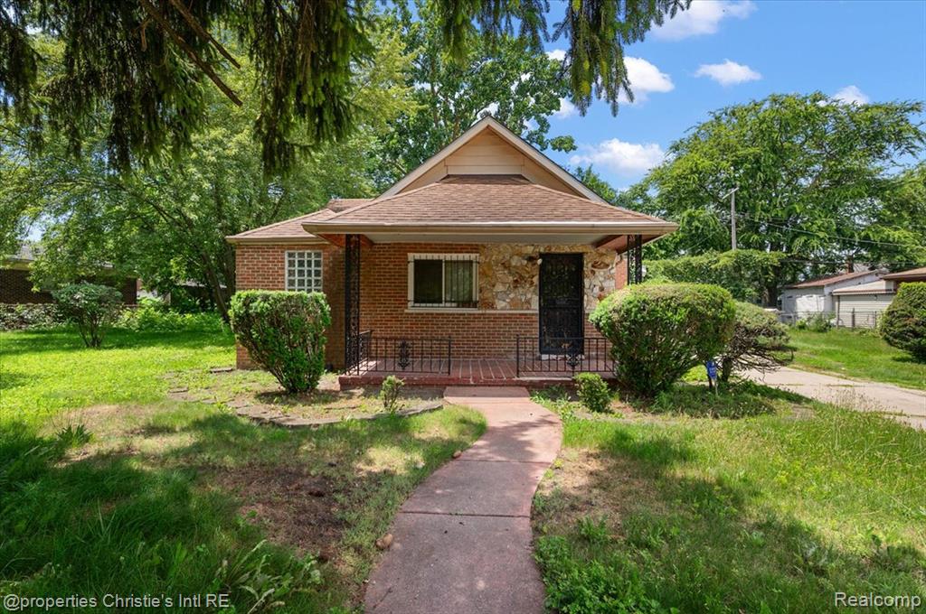 20127 Birwood Street - Photo 2