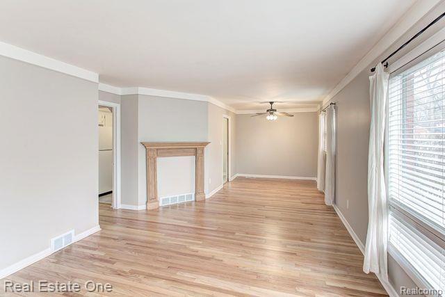 627 BUTTERNUT Avenue, Royal Oak, MI 48073 — Photo 6