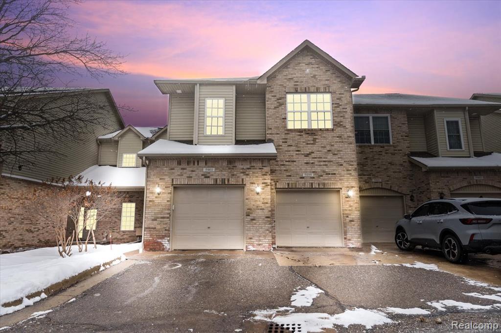 5901 High Point Court, Brighton, MI, 48116