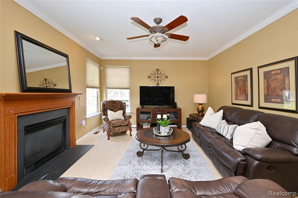 57813 Cider Mill Drive, New Hudson, MI 48165 — Photo 19