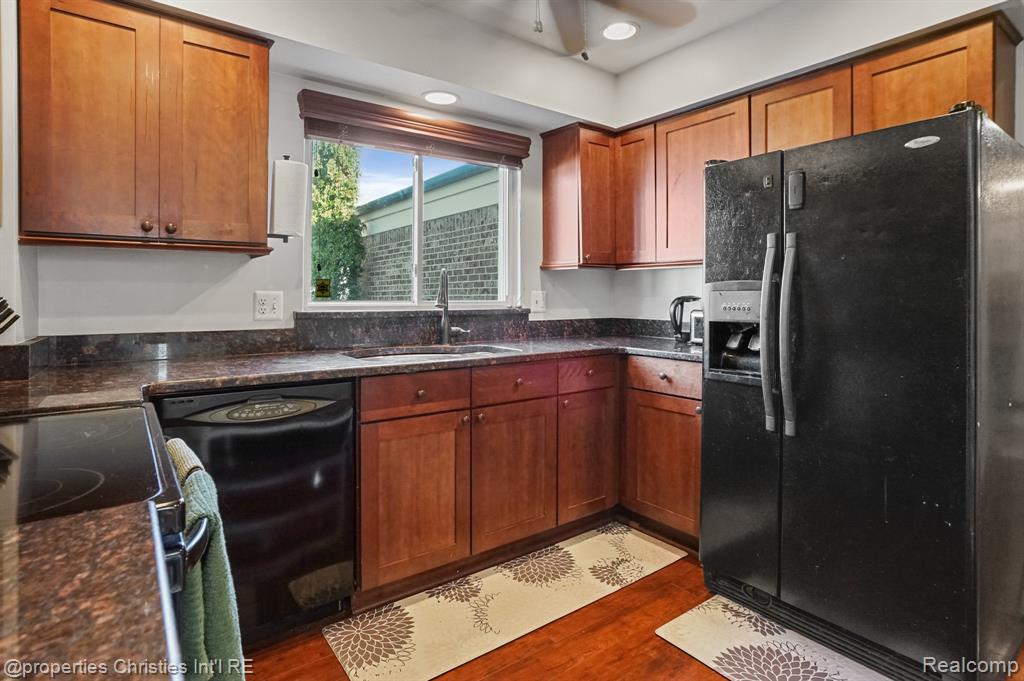 776 Kings Way, Canton, MI 48188 — Photo 20