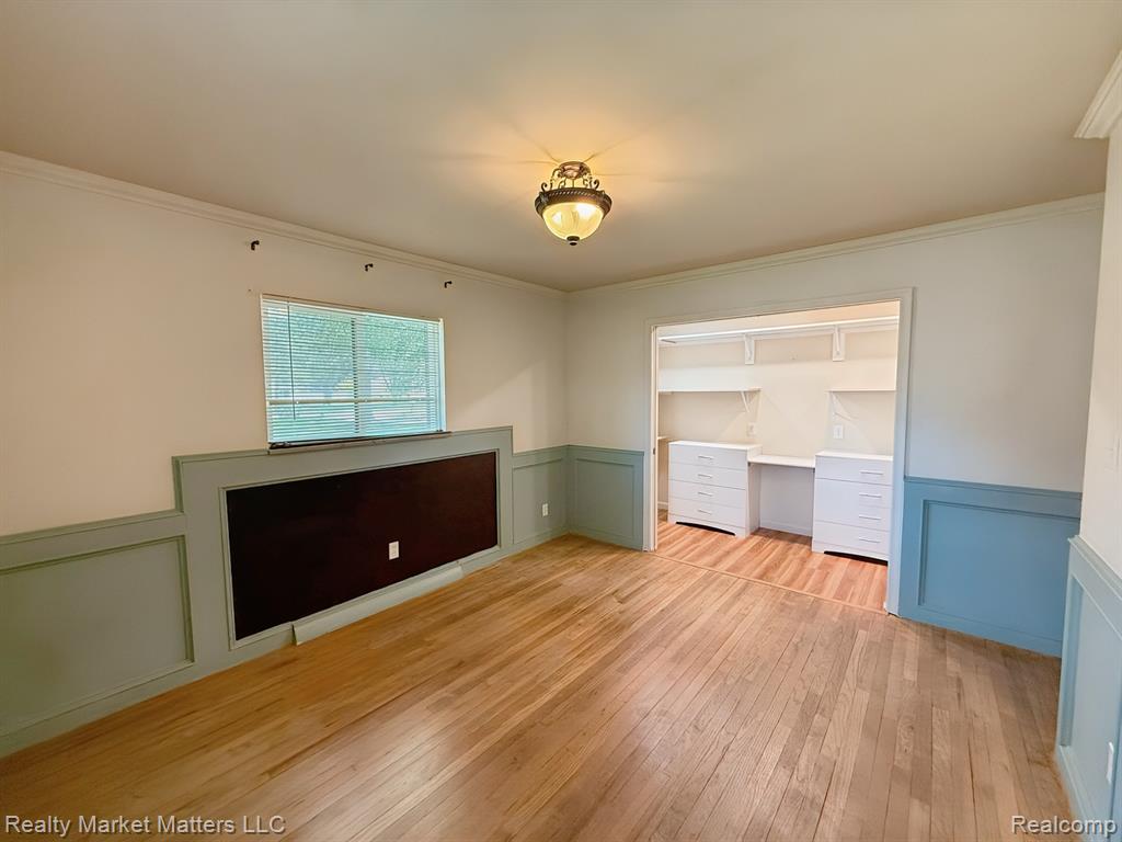 4424 Killarney Park Drive, Burton, MI 48529 — Photo 15