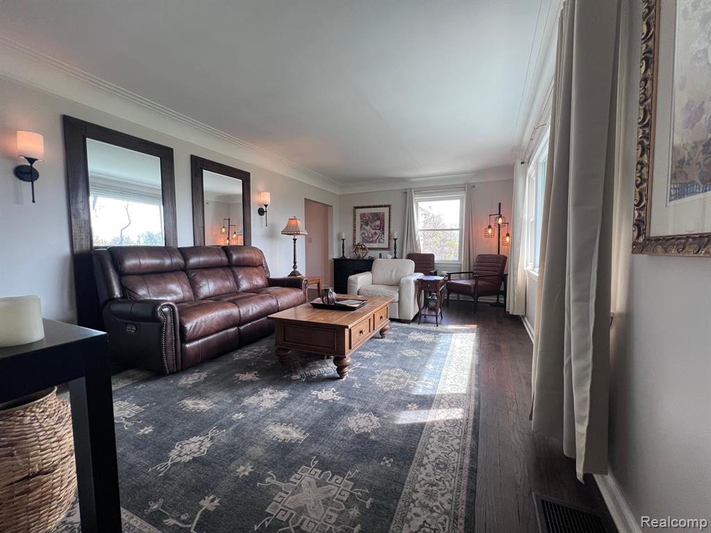 620 EAST Street, Milford, MI 48381 — Photo 7