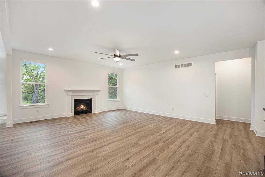 71715 Hidden River Drive, Armada, MI — Photo 2