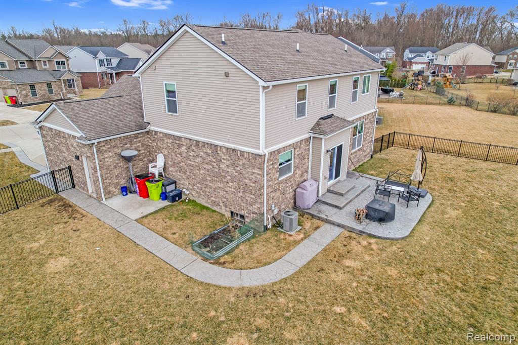 48115 STAPLETON Avenue, Macomb, MI 48042 — Photo 33