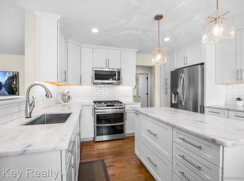 1345 Kennebec Court, Canton, MI 48187 — Photo 19