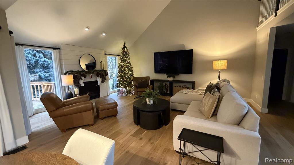 16795 Country Knoll Drive, Northville, MI 48168 — Photo 11
