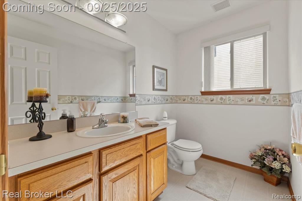 46526 Serenity Drive, Macomb, MI 48044 — Photo 21